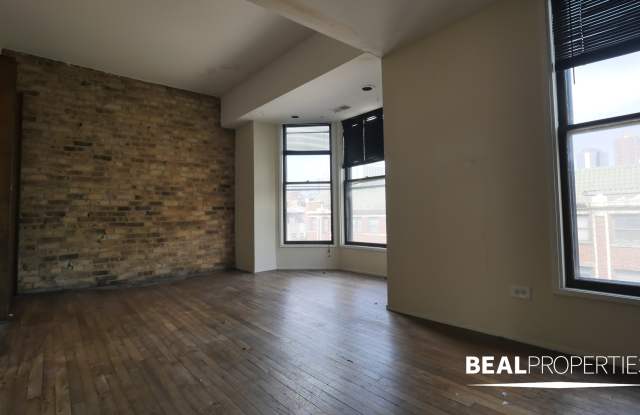 2908 N Broadway photos photos