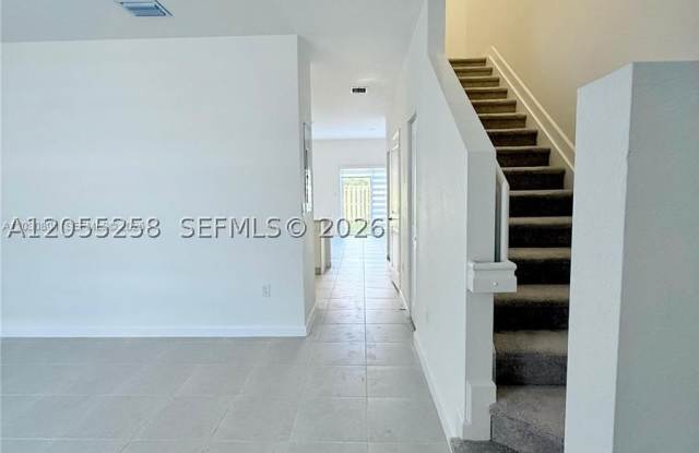 26865 SW 121st Ave Gallery 3