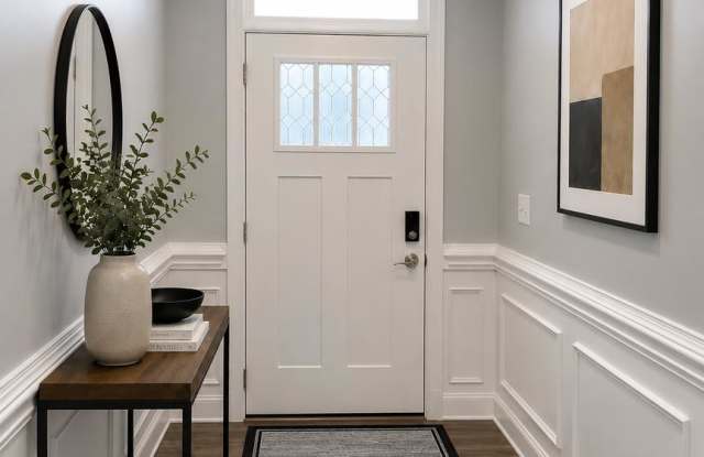 Room in 3 Bedroom Home in Harrisburg Gallery 3