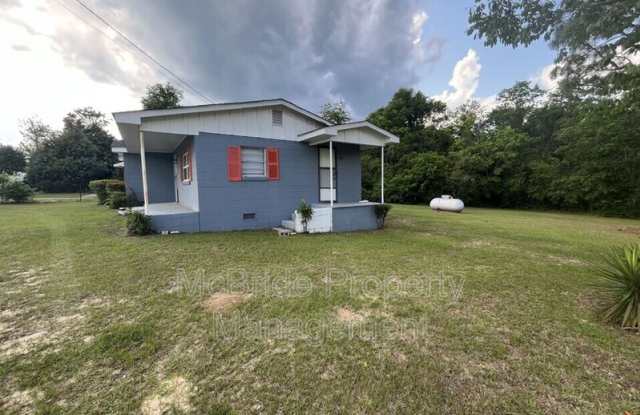1077 Williston Road Gallery 1