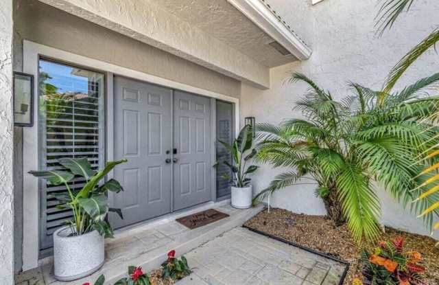 11839 PEBBLEWOOD Drive Gallery 3