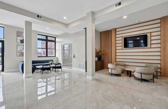 376 Third St. Gallery 3
