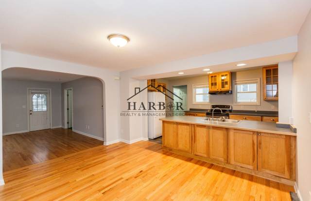 4 Bedroom Home in NW Rochester photos photos