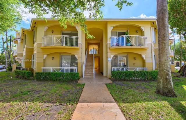 8964 W Flagler St photos photos