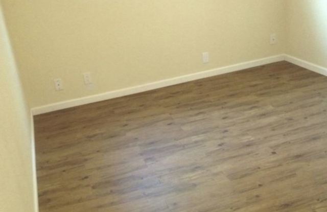 9839 Valley Villa Gallery 3