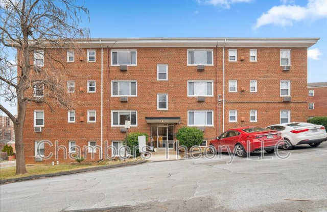 945 N Barton St photos photos