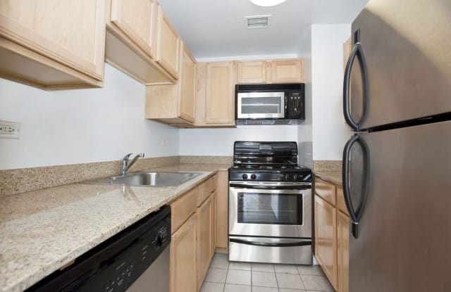756 Washington Street - 756 Washington Street, New York City, NY 10014