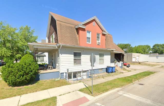 1009 Division St photos photos