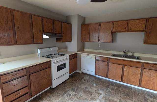7 Garnet Ct Gallery 3