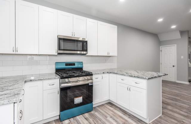 4644 North 12th Street photos photos