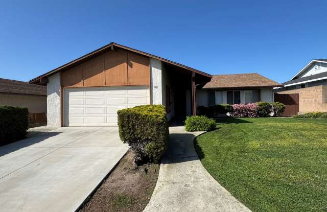 East Ventura Home- Spacious Backyard! photos photos