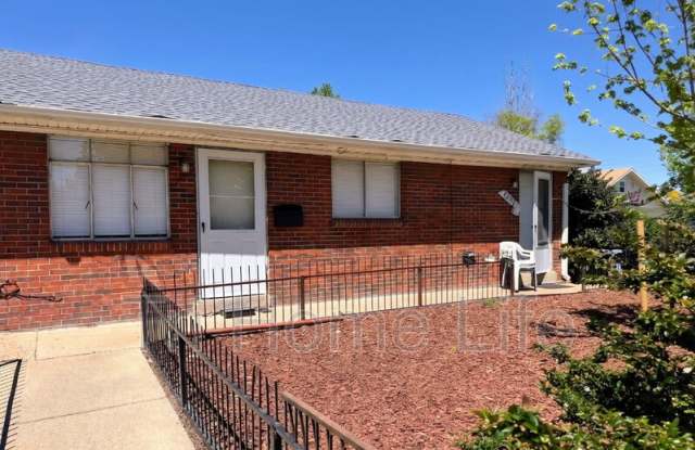 9285 East 14th Avenue photos photos