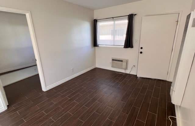 6648 Lemp Ave photos photos