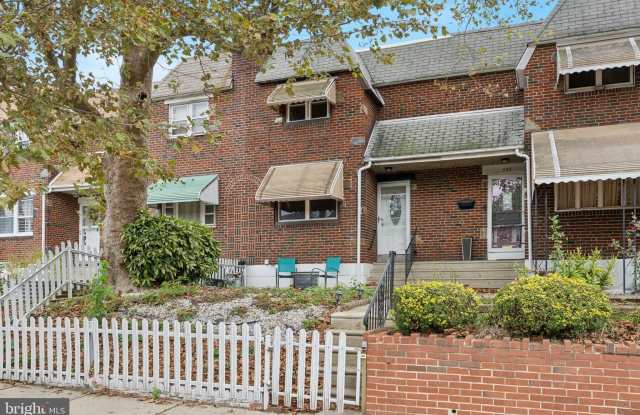 255 SHERBROOK Boulevard photos photos 255 SHERBROOK Boulevard photos photos