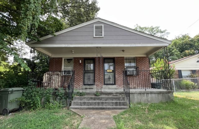 2253 Marble Ave - 2253 Marble Avenue, Memphis, TN 38108