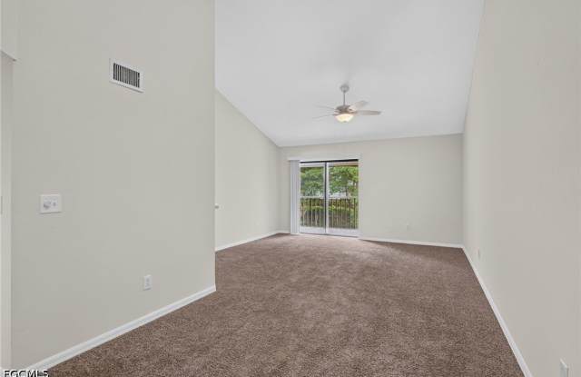 9648 Windsor Gardens Lane Gallery 3