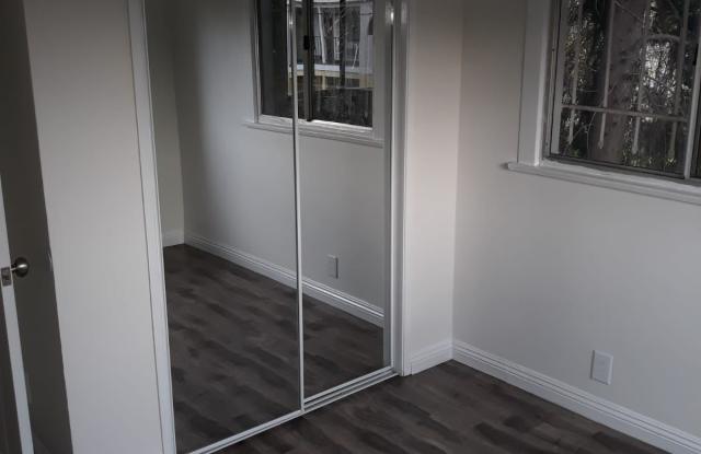 1272 Lilac Ter Gallery 3