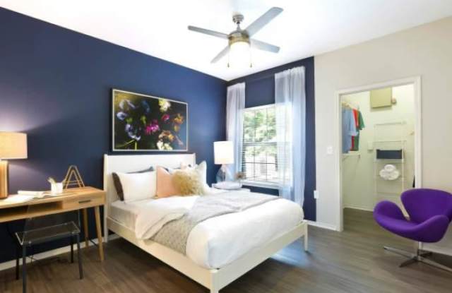11947 Stonehollow Dr Gallery 2