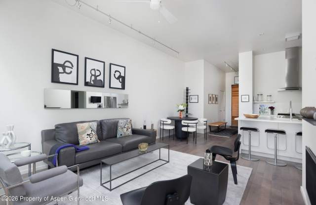 104 Evans Road Gallery 1