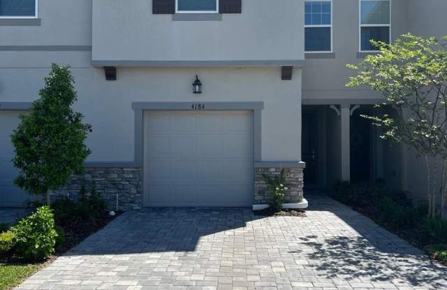 Spacious 3BR Townhome in Lutz photos photos