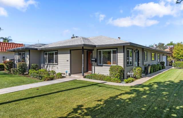 Beautiful 3 Bedroom / 2 Bathroom Home for Lease in Westchester / Riviera! - 2119 D Street, Bakersfield, CA 93301