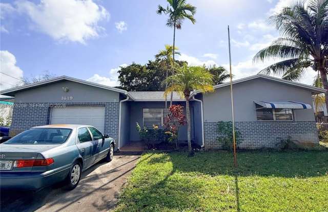 1619 N 29th Ct photos photos 1619 N 29th Ct photos photos