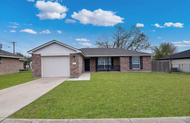 805 S 24th St photos photos