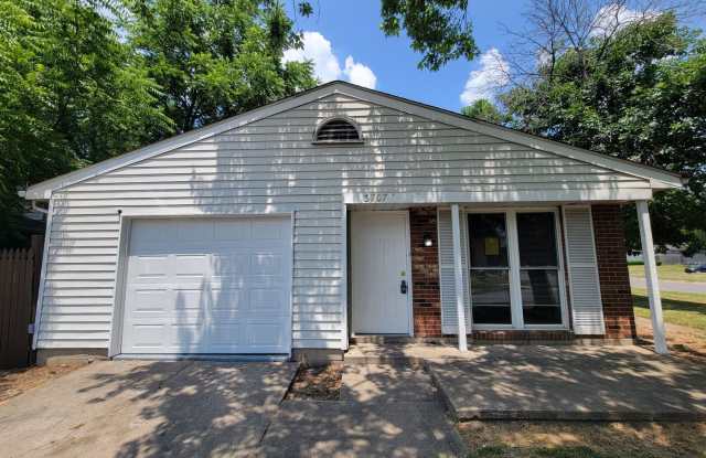 3707 Greenwood 3BR/1BA (Middletown) - 3707 Greenwood Drive, Middletown, OH 45044