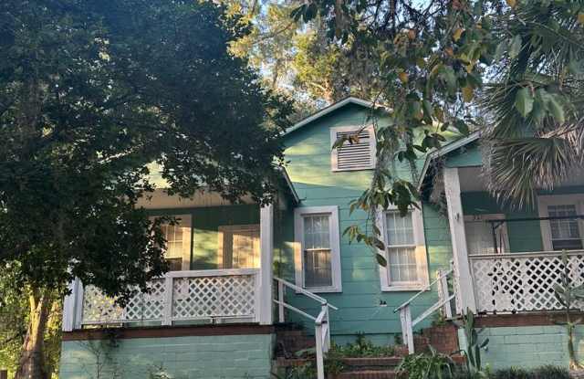 322 OAKLAND AVENUE DUPLEX photos photos