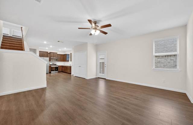 3955 Oak Creek Circle Gallery 3