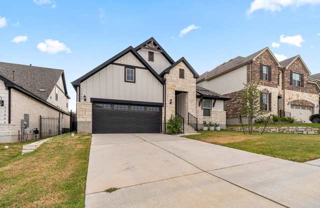Charming Modern Retreat in Manor’s Heritage Point photos photos