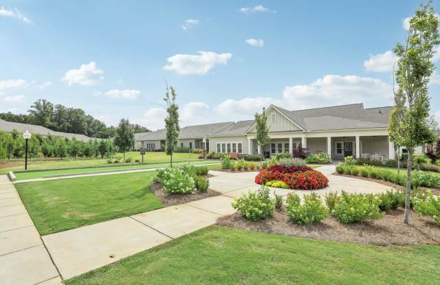 Hardy Springs 55+ Active Adult Apartment Homes Gallery 2