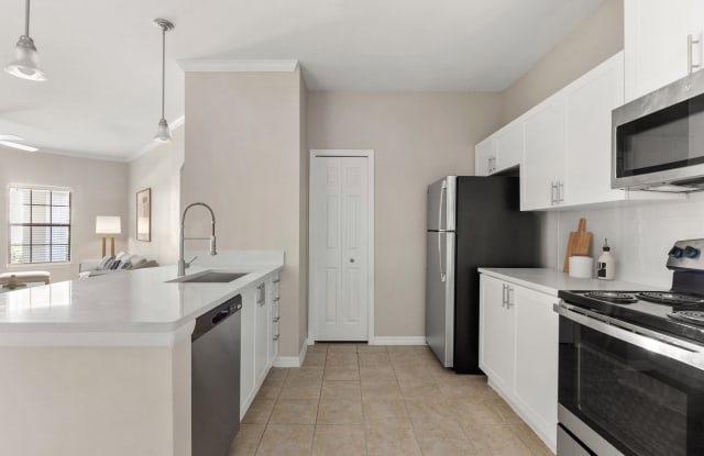 Mirador & Stovall at River City photos photos