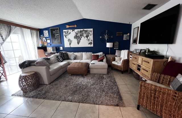 200 Sparrow Drive photos photos
