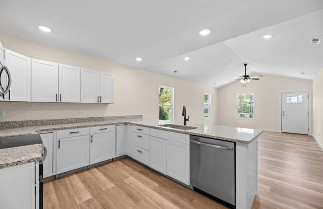 COMING SOON - 3BR/2BA New Construction Home in Knoxville - Available 11/1/2026 Gallery 1