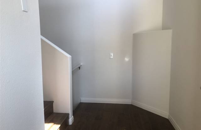 246 Hygeia Ct Gallery 2