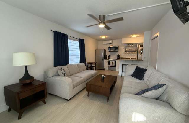 4652 Poinciana Street Unit 4 photos photos