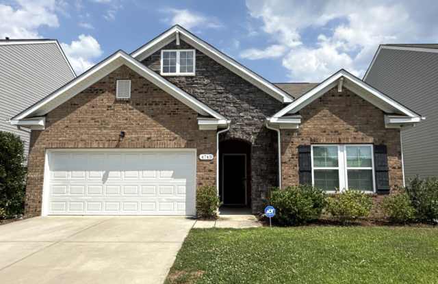 3-Bedroom Home in University! photos photos