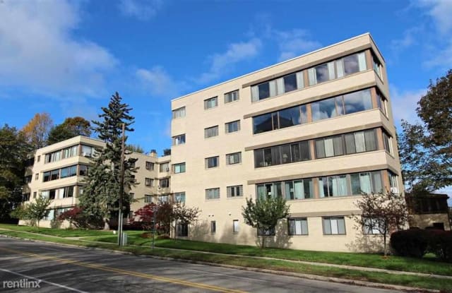 915 E Court St Apt 408 - 915 East Court Street, Flint, MI 48503