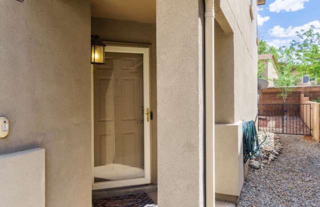10932 Fort Point Ln Ne Gallery 4
