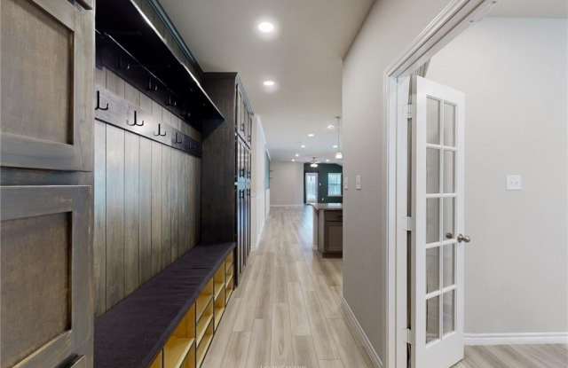 1128 Kennesaw Drive Gallery 3