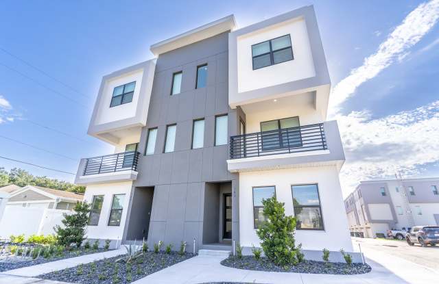 135 W Grant St photos photos