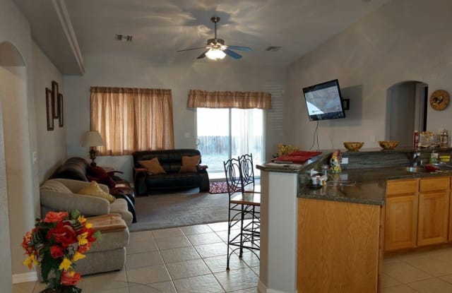 641 Primrose Ln. - 641 Primrose Lane, Bullhead City, AZ 86442