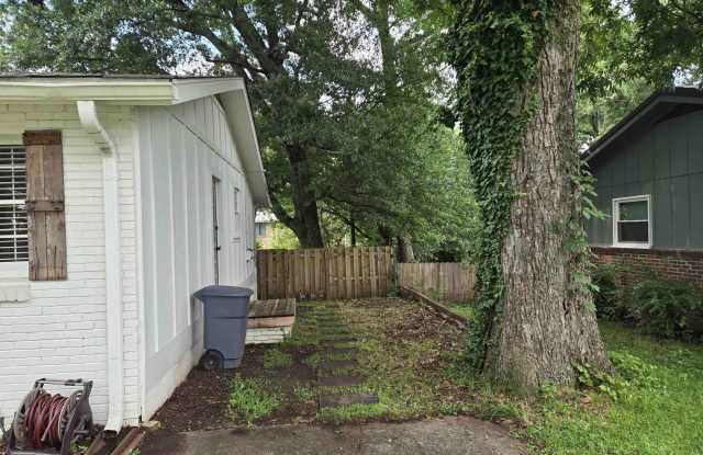 109 KNOLL CREST DRIVE Gallery 2