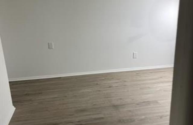 31993 W 12 Mile Road Gallery 3