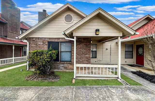 6306 Queens Castle unit: 4 photos photos