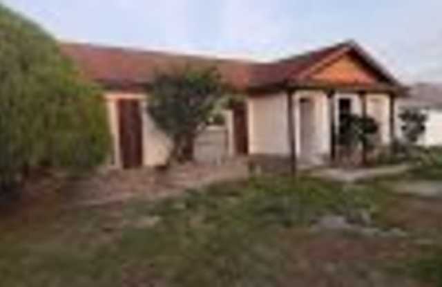 70 Trotters Circle - 70 Trotters Circle, Buenaventura Lakes, FL 34743