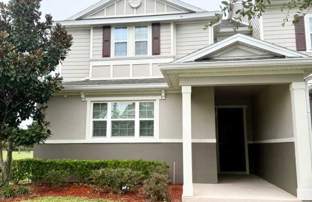 Spacious and Bright Townhome at Vineyards of Horizon West, Windermere Gallery 3