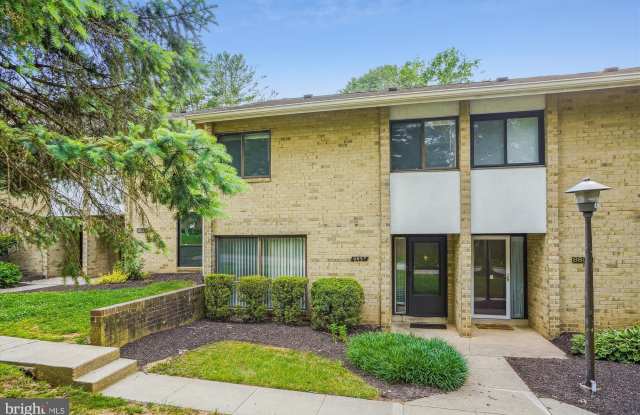 8857 TAMEBIRD Court Gallery 1