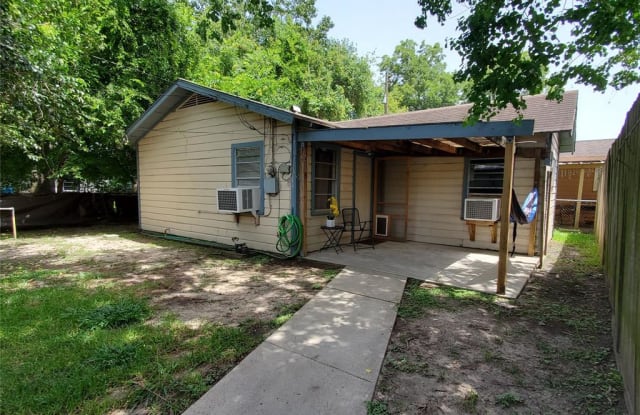4816 Moore Street - 4816 Moore Street, Houston, TX 77009